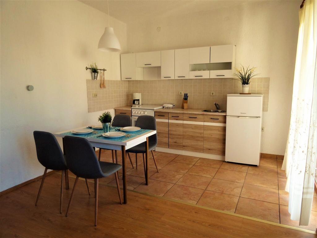 סנג' Apartments Down Town מראה חיצוני תמונה